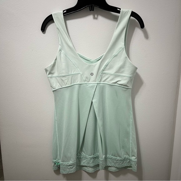 Lululemon Run Me Tame Tank - Picture 6 of 14